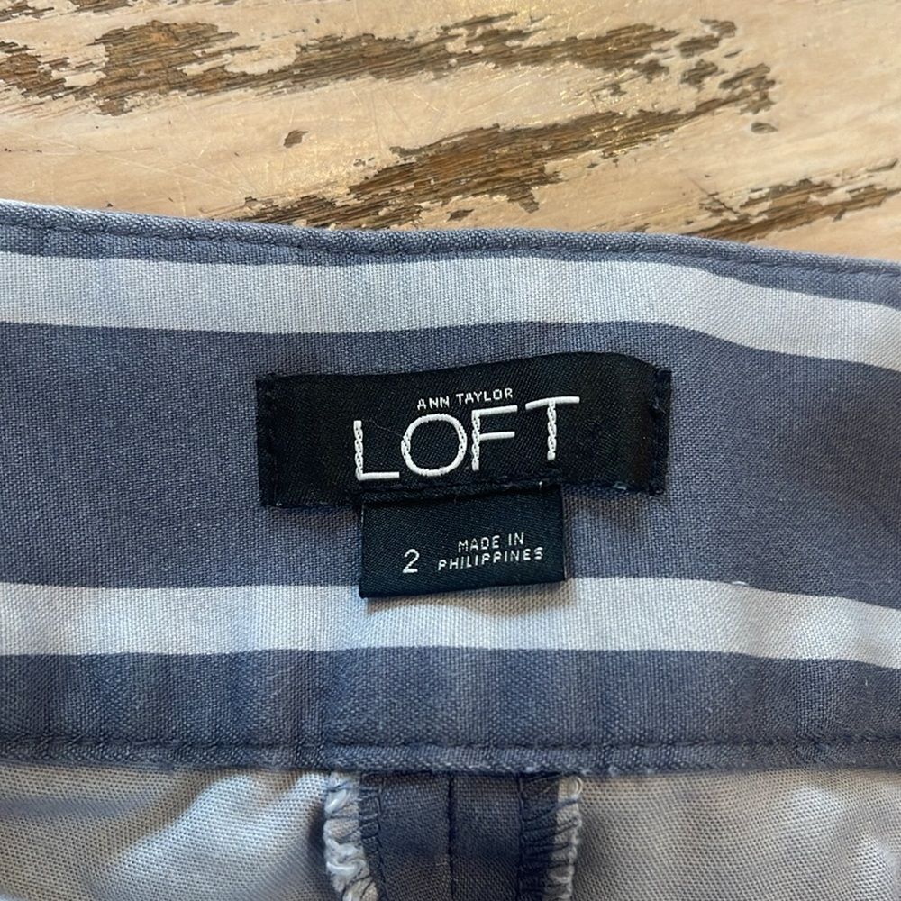 LOFT Nautical Stripe High Rise Button Sailor Shorts Gray and White Size 2 - Picture 5 of 11